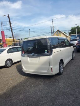 2017 Toyota Voxy N/Shape full