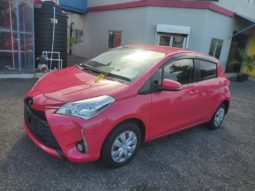 2017 TOYOTA VITZ PINK full