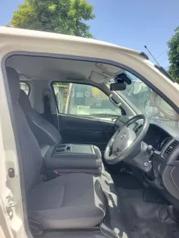 2019 Toyota Hiace full