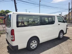 2019 Toyota Hiace full