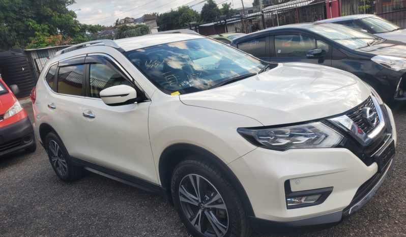 2018 Nissan Xtrail White full