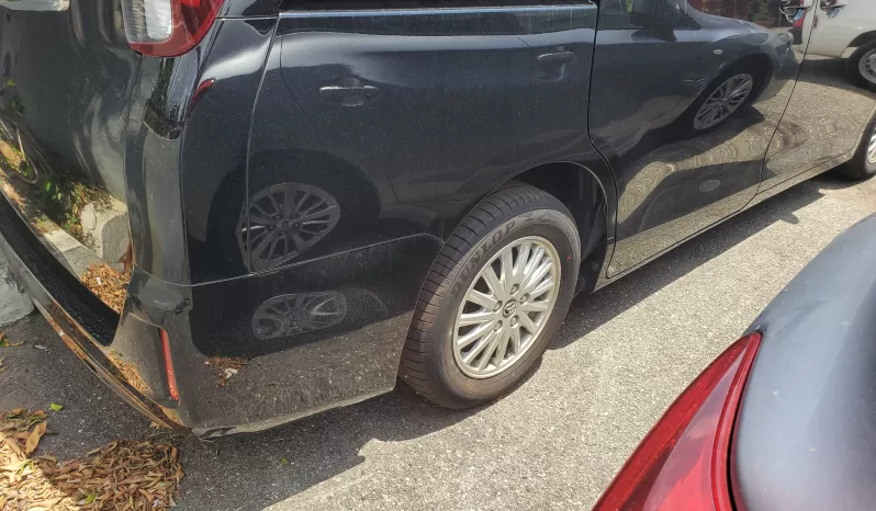 2016 Toyota Noah  Black full