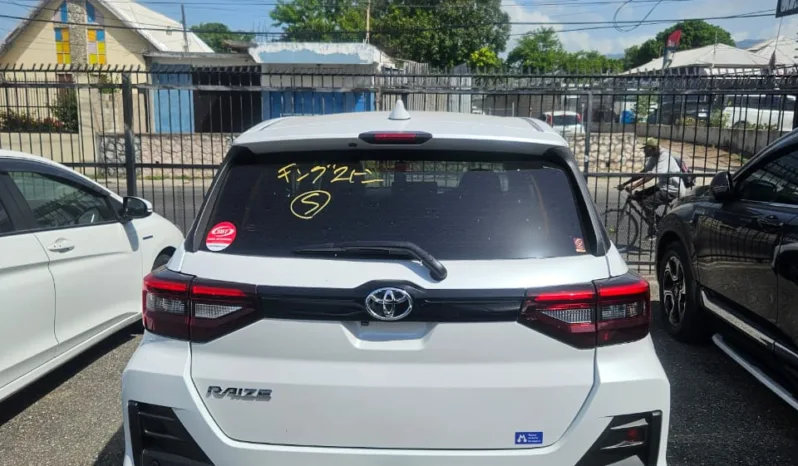 2024 TOYOTA RAIZE full